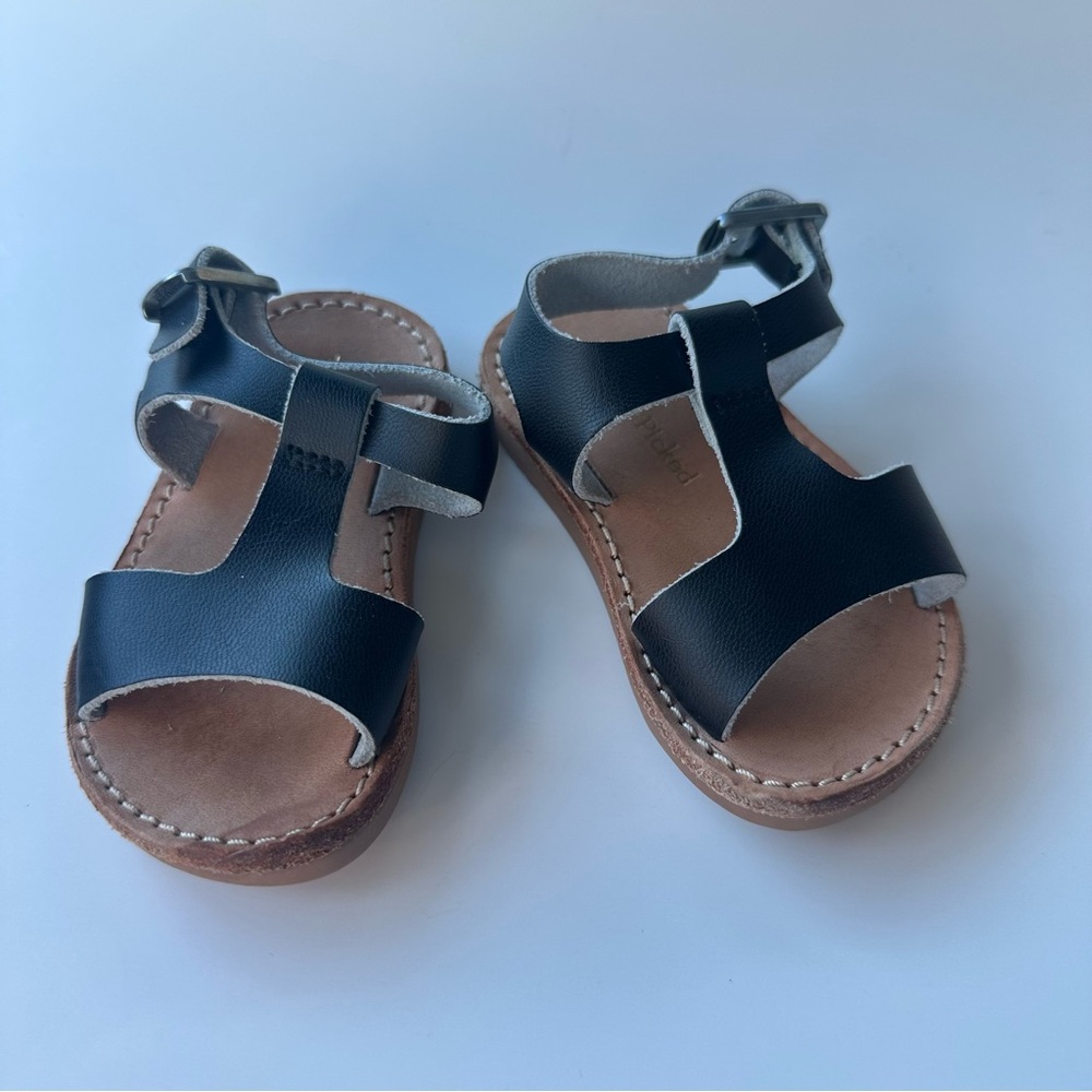 Freshly picked sandals Malibu size 3 Kids Black Sandals